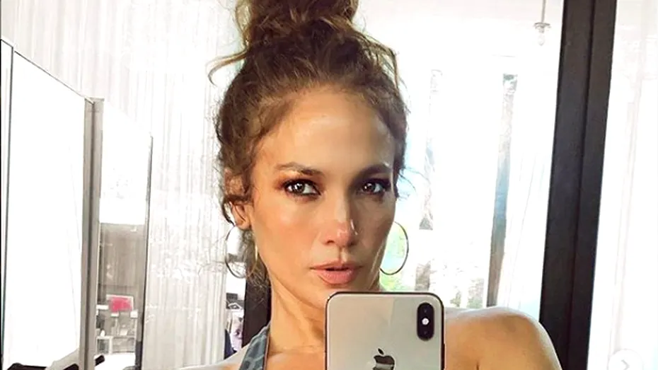 Reacția lui Jennifer Lopez după ce a fost acuzată că și-a injectat botox: „Așa este fața mea!”