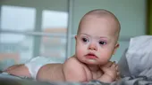 Mărturia unui student de 21 de ani despre frica de a deveni tată a unui copil diagnosticat cu sindromul Down: „Mă simt blocat”
