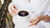 Cu cât crește tensiunea arterială după ce bei o cafea: Efectul durează până la trei ore