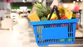 Plafonarea adaosului comercial la alimentele de bază, prelungită până la finalul anului. Ce produse rămân pe lista cu prețuri limitate