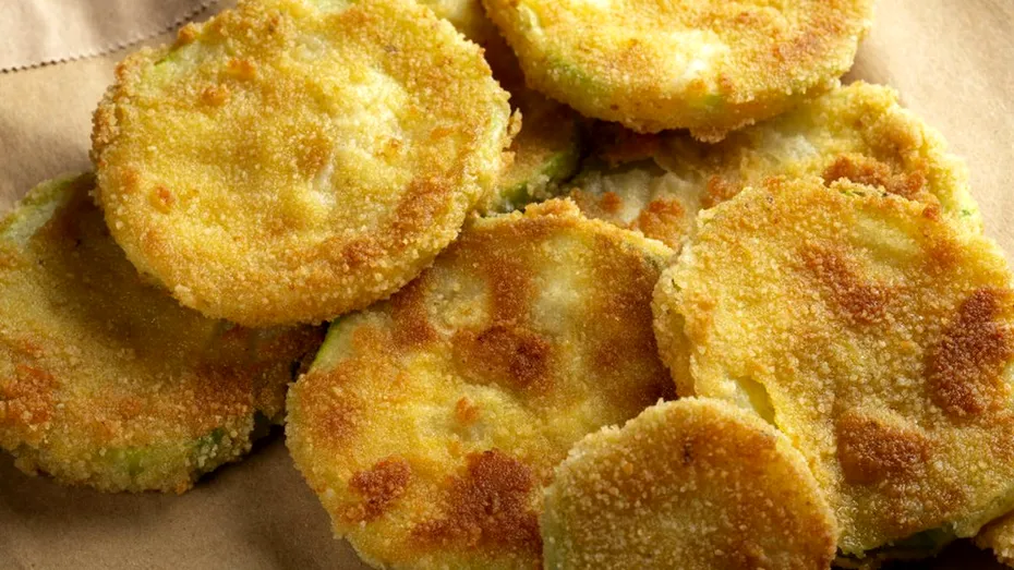 Rețeta dovlecei pane de post. Un aperitiv gustos când nu consumi carne!