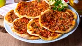 Rețetă de lahmacun, pizza turcească cu carne tocată