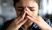 Obiceiul care te îmbolnăvește frecvent. Îți micșorează creierul și provoacă „sindromul inimii frânte”