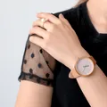 (P) Ceasul ca accesoriu de stil: cum îl asortezi cu ținutele de zi și de seară