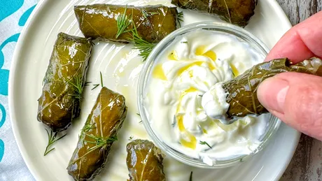 Rețetă sarmale grecești. Cum să faci cele mai delicioase dolmades