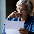 Schimbări importante la deciziile de pensionare. Detaliile pe care viitorii pensionari trebuie să le verifice