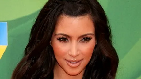 Soc pentru Kim Kardashian: are psoriazis!