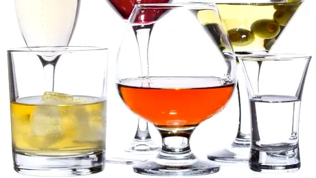Consumul excesiv de alcool, pe termen lung, poate schimba structura creierului