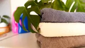 Cum salvezi prosoapele decolorate. Ce ingrediente pătează cel mai rău