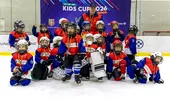 400 de copii, 32 de echipe și două zile de hochei la Kids Cup 2026. Micii sportivi au făcut spectacol pe gheața Patinoarului Allianz-Țiriac Arena, la cea de-a doua ediție a turneului de hochei organizat de Fundația Țiriac, dedicat echipelor U7, U9 și U11