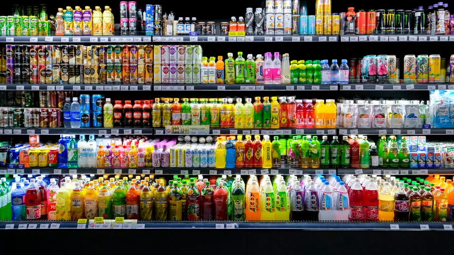 Avertisment pentru cei care consumă aceste băuturi! Îmbătrânesc creierul prematur și îl atrofiază