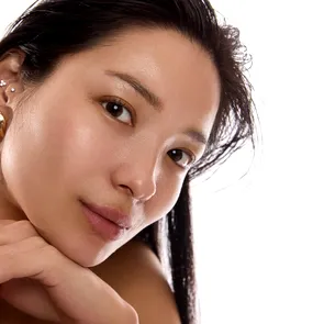 Cum să obții o piele strălucitoare în doar 5 pași. Secretul actrițelor coreene