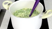 Rețetă ciorbă rădăuțeană de post. Ingredientul care te face să uiți de carne