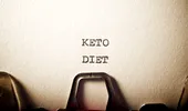 Dieta ketogenică: cauzează sau previne depresia?