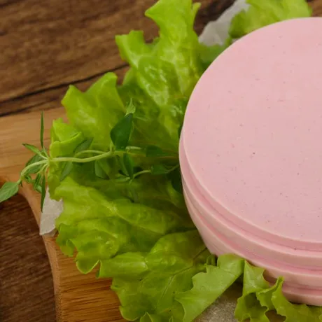 Cea mai simplă rețetă de parizer de post. Ai nevoie doar de linte, apă și condimente