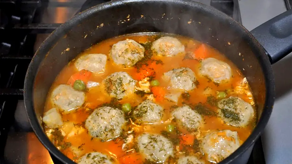 Cu ce să legi perișoarele ca să rămână întregi în oala de ciorbă. Nu se vor mai desface și vor fi delicioase