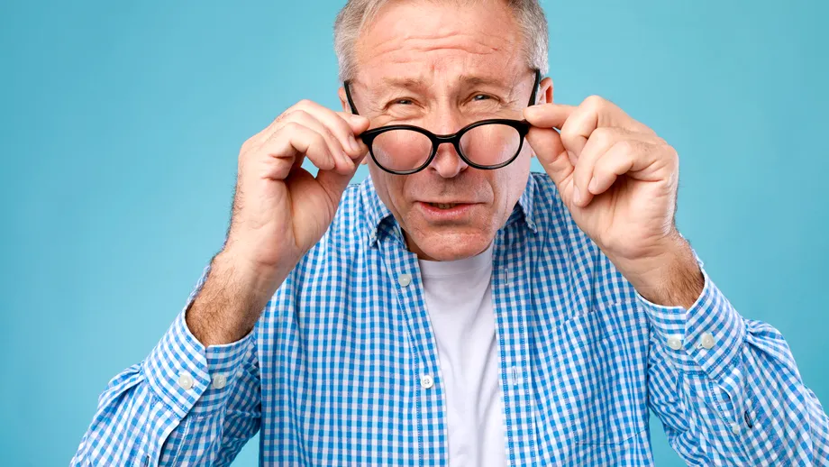 Boala care îți transmite deficitul de omega-3. Se citește în ochi