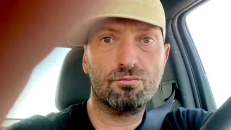 Cheloo a revenit pe scenă, după ce a fost internat la psihiatrie. Fanii au observat schimbarea solistului
