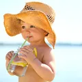 Ghid gratuit pentru părinții care pleacă în vacanță cu copiii. Ce recomandări oferă medicii pentru situațiile neprevăzute