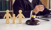 Părinții care se despart nu divorțează și de copii