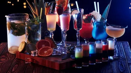 Băuturile care te pot trimite direct pe masa de operație. Ce ingredient îți poate exploda stomacul