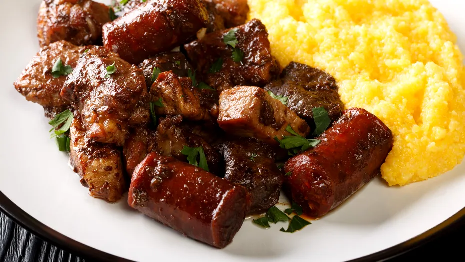 Cum să mănânci carne de porc fără să te îngrași. Cantități, garnituri și moduri de a o găti optim