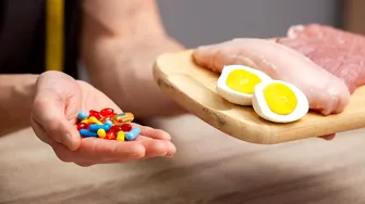 Ce trebuie să mănânci după tratamentul cu antibiotic. Dieta care îți reface microbiomul