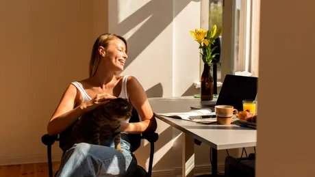 10 obiceiuri simple care îți îmbunătățesc starea de spirit în fiecare zi