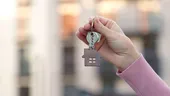 Apartament cu două camere, scos la vânzare de ANAF cu doar 16.000 euro. În ce oraș din România se află locuința?