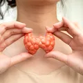 Alimentul aparent sănătos care poate da bătăi de cap persoanelor cu tiroidă