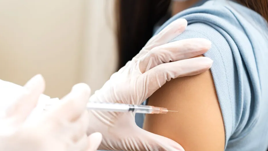 Vaccinul antigripal: ce este recomandat să mănânci și să bei înainte și după administrare
