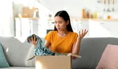 Trebuie să speli hainele noi înainte să le porți? Ce spun specialiștii