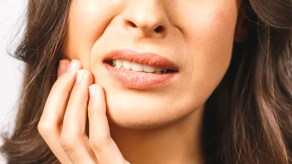 Durerile gingivale - din ce cauze apar, cum se tratează?