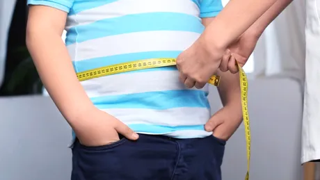 Negarea obezității la copii – problema unei generații supraponderale