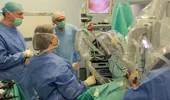Obezitate la 25 de ani – chirurgia obezităţii în premieră: operaţia bariatrică cu robotul da Vinci