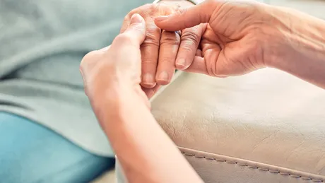 Dieta care poate schimba evoluția artritei: alimentul antiinflamator pe care experții îl consideră esențial