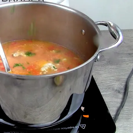 Condimentul care nu trebuie pus niciodată în ciorba de curcan. Îi strică tot gustul