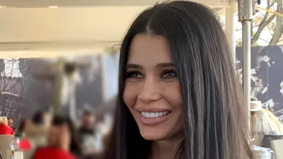 Cât de mult s-a schimbat Elena Băsescu, fiica cea mică a fostului președinte. Cum arată acum, la 45 de ani