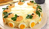 Rețetă originală de salată Boeuf | Cum era gătită în 1860 + ingredientul „pierdut”, care nu se mai folosește astăzi
