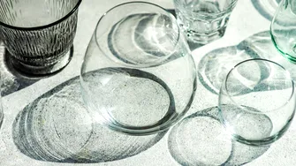 Secretul pentru curățarea paharelor de sticlă. Vor fi curate ca lacrima și strălucitoare!