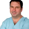 Blefaroplastia explicată de Dr. Marian Simion: Cum obții un look tineresc și revitalizat în jurul ochilor