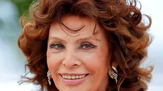 Ce mănâncă Sophia Loren la 87 de ani. „Prefer să mănânc paste și să beau vin decât să port mărimea XS”