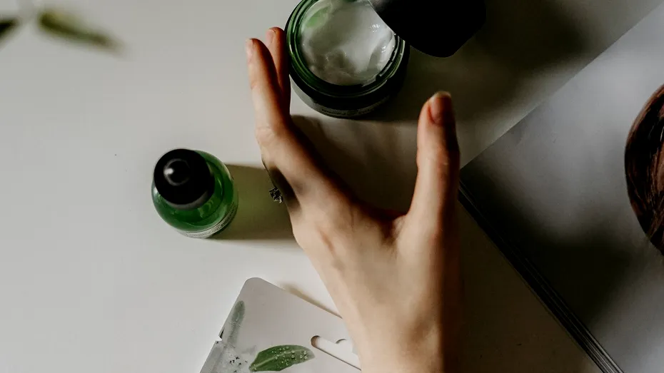 Produse cosmetice pentru dermatita atopică, ce reduc impactul notabil al afecțiunii în viața de zi cu zi