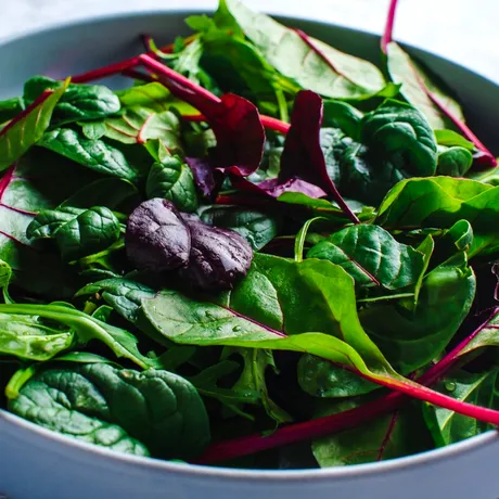 Rețetă spanac cu ciuperci și năut. Mâncarea perfectă pentru post