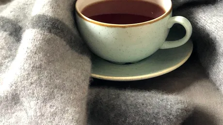 Ceaiul alb: câtă cofeină conţine?