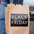 Black Friday și cumpărăturile impulsive: cum ne influențează reducerile deciziile