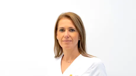 Chirurgia refractivă, soluția modernă care te scapă de ochelari