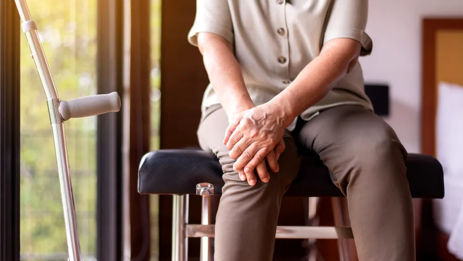 Procedura care întârzie nevoia de protezare a genunchiului cu 10-15 ani. Ce este osteotomia și cum ajută la prevenirea gonartrozei