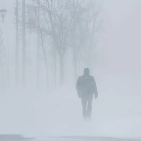 Un nou val de vreme rece va afecta România. Ninsorile revin în forță, în mai multe zone ale țării