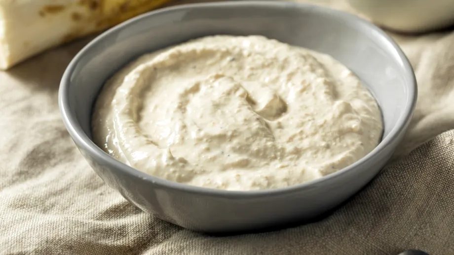 Taramasalata, rețeta grecească pe care puțini români o știu. Ingredientul care îi schimbă complet gustul